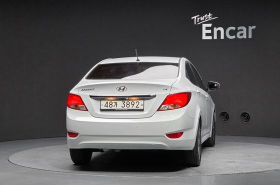 Hyundai Accent 1.4 VVT Modern — пробег 43 412 км — фото 4 из 5