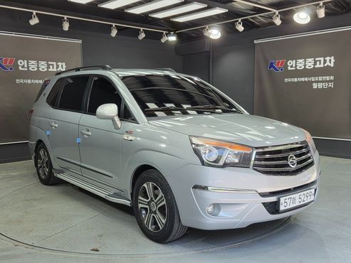 Ssangyong KORANDO 4WD RX 9-seater — пробег 151 000 км — фото 1 из 5