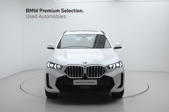 BMW X6 xDrive40i M Sport — пробег 4 027 км — фото 3 из 5