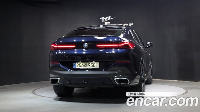 BMW X6 xDrive40i M Sports Online Exclusive Edition — пробег 26 872 км — фото 4 из 5