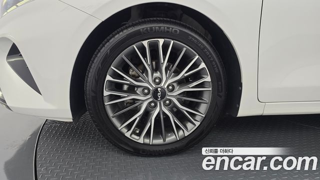 Kia K3 из Кореи Encar