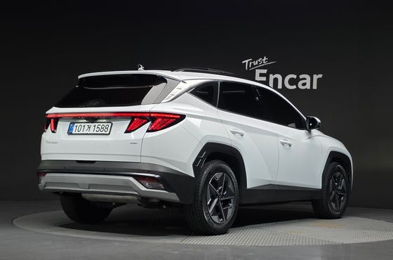 Hyundai Tucson HEV 1.6 4WD Inspiration — пробег 15 222 км — фото 2 из 5