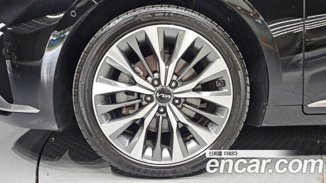 Kia K8 из Кореи Encar