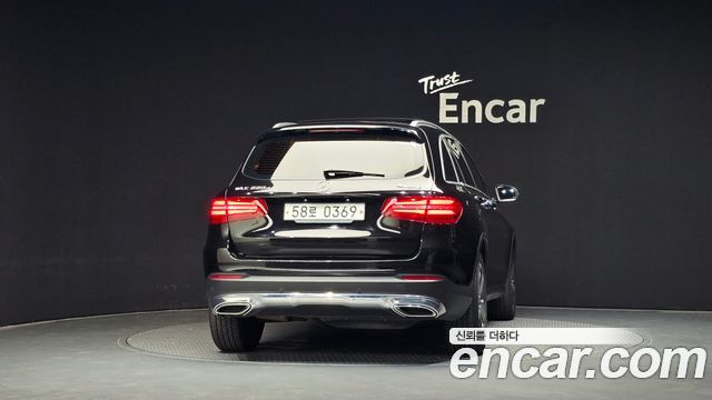 Mercedes-Benz GLC-Class GLC220 d 4MATIC Premium — пробег 254 086 км — фото 4 из 5