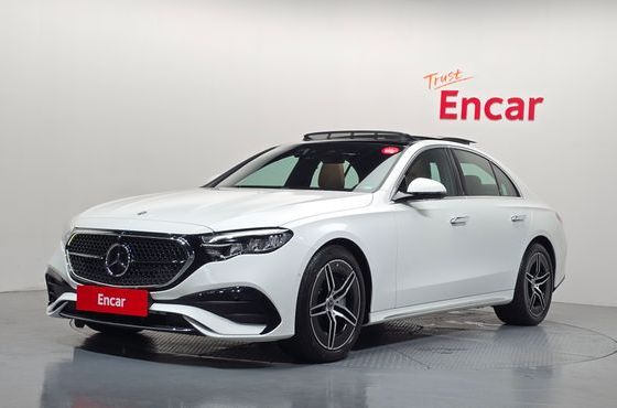 Mercedes-Benz E-Class E200 AMG Line — пробег 1 100 км — фото 1 из 5