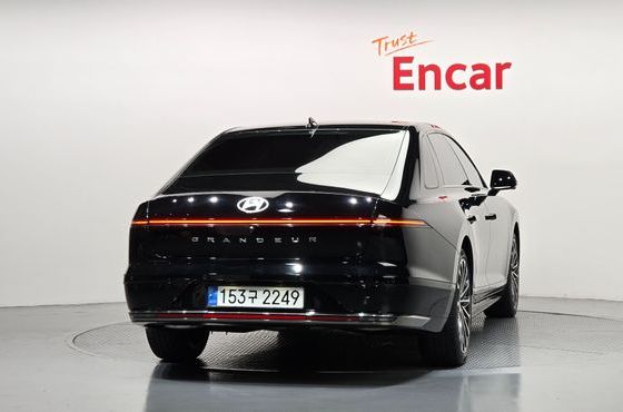 Hyundai Grandeur Calligraphy — пробег 33 047 км — фото 4 из 5