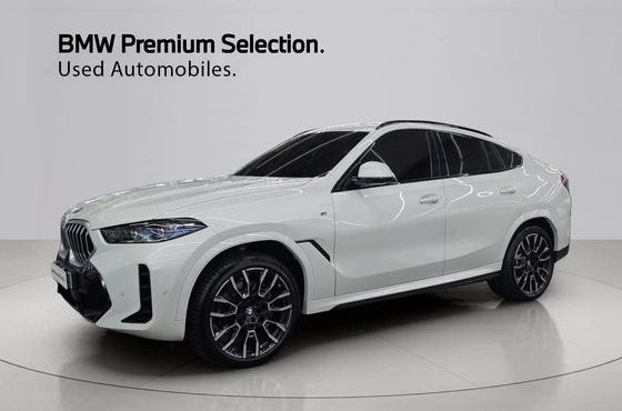 BMW X6 xDrive40i M Sport — пробег 61 301 км — фото 1 из 5