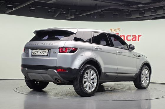 Land Rover Range Rover Evoque 2.2 SD4 Pure — пробег 146 747 км — фото 2 из 5