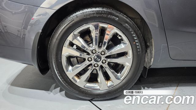 Kia Carnival 9-seater Prestige — пробег 139 668 км — фото 5 из 5