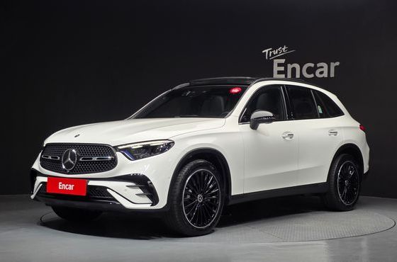 Mercedes-Benz GLC-Class GLC300 4MATIC AMG Line — пробег 1 124 км — фото 1 из 5