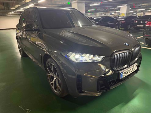 BMW X5 xDrive 40i M Sport Pro Special Edition — пробег 5 800 км — фото 3 из 5
