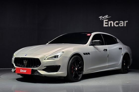 Maserati Quattroporte GTS 3.8 V8 — пробег 122 544 км — фото 1 из 5