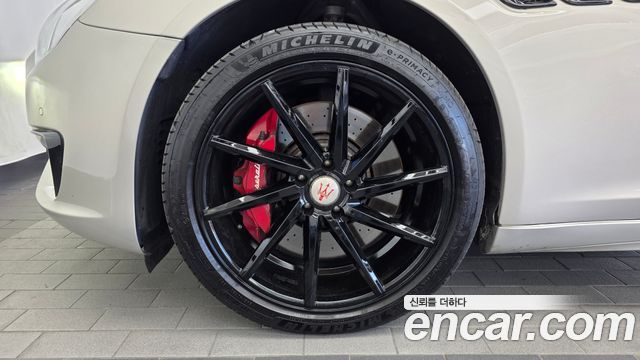 Maserati Quattroporte из Кореи Encar