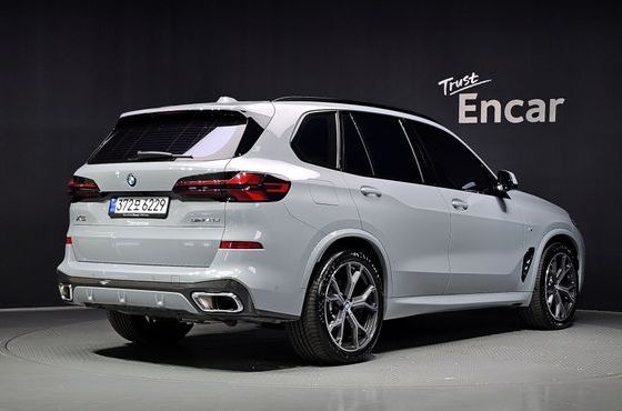 BMW X5 xDrive 30d M Sport — пробег 6 795 км — фото 2 из 5