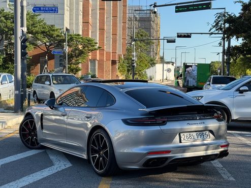 Porsche Panamera 4.0 GTS — пробег 48 000 км — фото 2 из 5