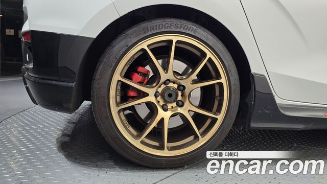 Hyundai Veloster из Кореи Encar