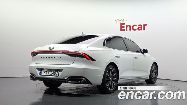 Hyundai Grandeur из Кореи Encar