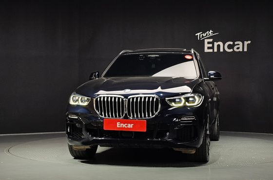 BMW X5 xDrive 45e M Sport — пробег 150 886 км — фото 3 из 5