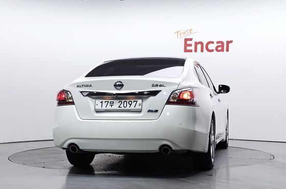 Nissan Altima 2.5 L33 — пробег 95 692 км — фото 4 из 5