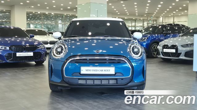 Mini Cooper 5Door Classic Third Generation — пробег 39 961 км — фото 2 из 5