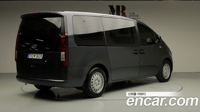 Hyundai Staria Tourer 11-Seater Smart — пробег 71 100 км — фото 3 из 5