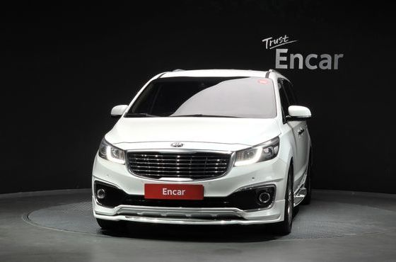 Kia Carnival 9-seater Prestige — пробег 158 243 км — фото 3 из 5