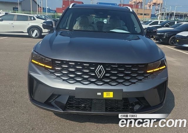 Renault (Samsung) Grand Koleos 1.5 E-TECH Iconic 2WD — пробег 1 км — фото 1 из 5