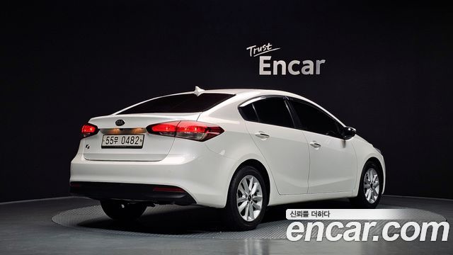 Kia K3 из Кореи Encar