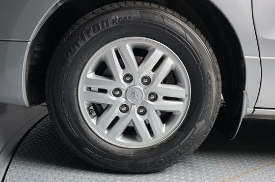 Hyundai Starex 11-Seater Wagon Modern — пробег 160 301 км — фото 5 из 5