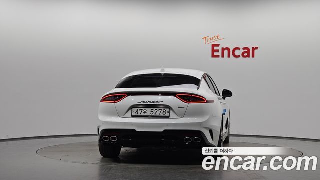 Kia Stinger из Кореи Encar