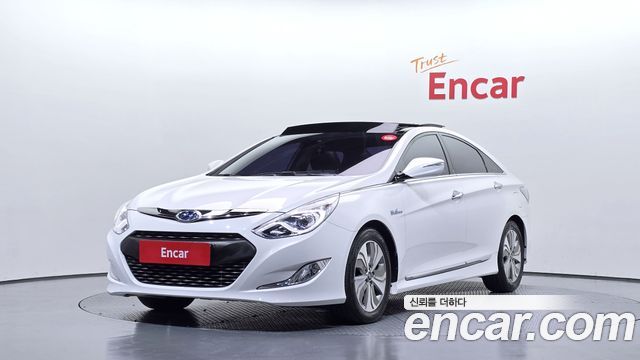 Hyundai Sonata 2.0 Premium — пробег 123 102 км — фото 1 из 5