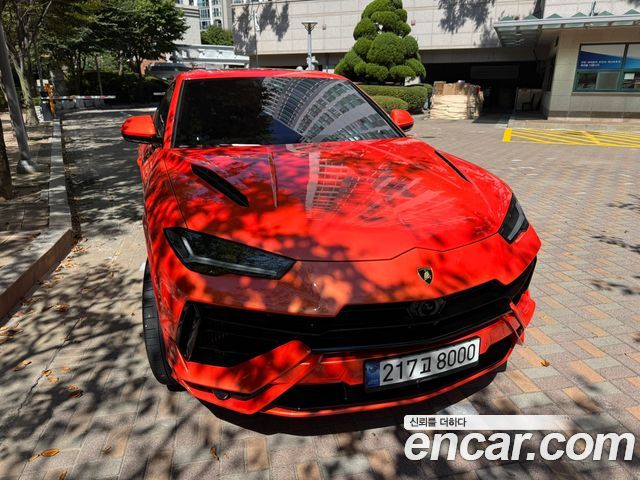 Lamborghini Urus 4.0 V8 S — пробег 6 258 км — фото 1 из 5