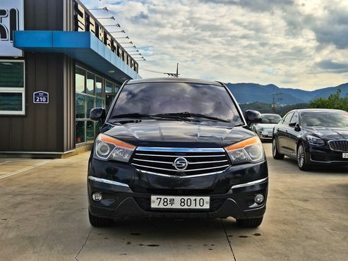 Ssangyong KORANDO 4WD TX 11-seater — пробег 184 773 км — фото 2 из 5
