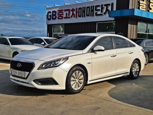 Hyundai Sonata 2.0 HEV Modern — пробег 185 101 км — фото 1 из 5
