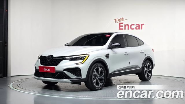 Renault (Samsung) XM3 1.6 E-TECH Inspire e-shifter — пробег 17 217 км — фото 1 из 5