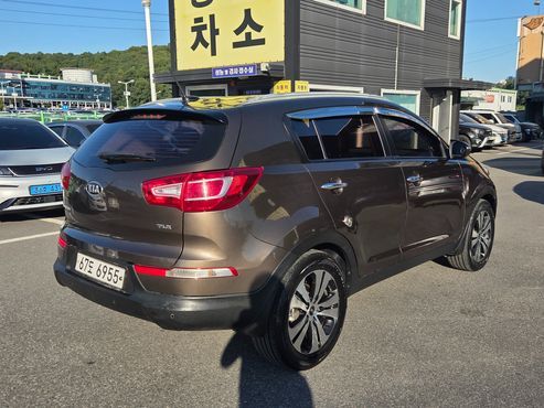Kia Sportage Diesel 4WD TLX High-Deluxe — пробег 205 725 км — фото 4 из 5