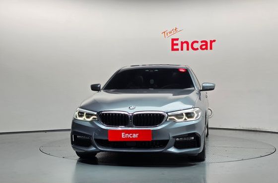 BMW 5-Series 530i M Sport Package Plus — пробег 81 102 км — фото 3 из 5