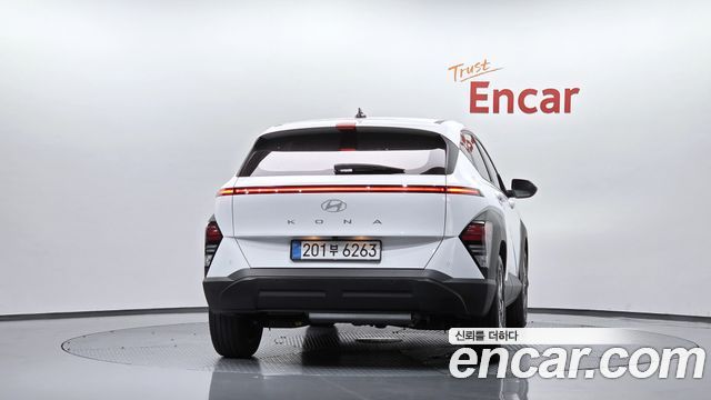Hyundai Kona из Кореи Encar