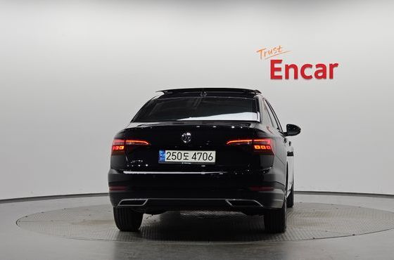 Volkswagen Jetta 1.4 TSI Prestige — пробег 106 861 км — фото 4 из 5