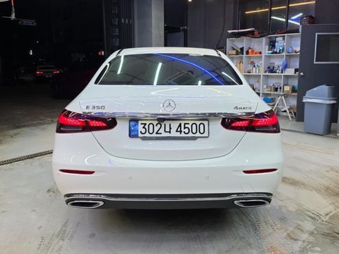 Mercedes-Benz E-Class E350 4MATIC Avantgarde — пробег 28 000 км — фото 2 из 5