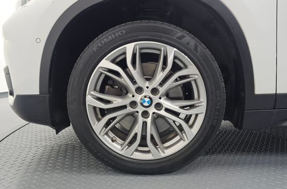 BMW X1 xDrive 20d Joy — пробег 122 204 км — фото 5 из 5