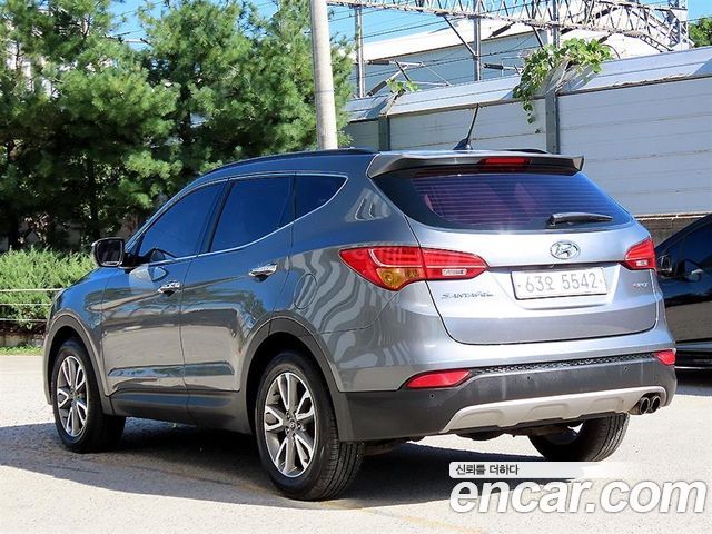 Hyundai Santafe Diesel(e-VGT) 2.0 2WD Premium — пробег 180 677 км — фото 3 из 5