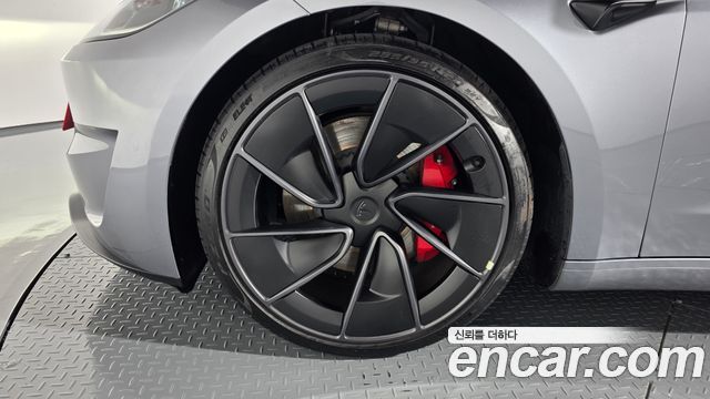 Tesla Model 3 Performance AWD — пробег 14 706 км — фото 5 из 5