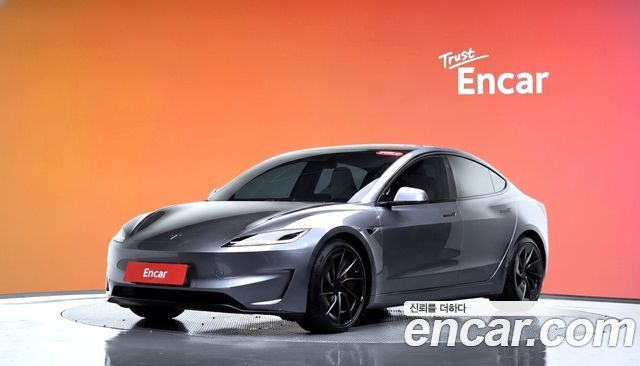 Tesla Model 3 Performance AWD — пробег 14 706 км — фото 1 из 5