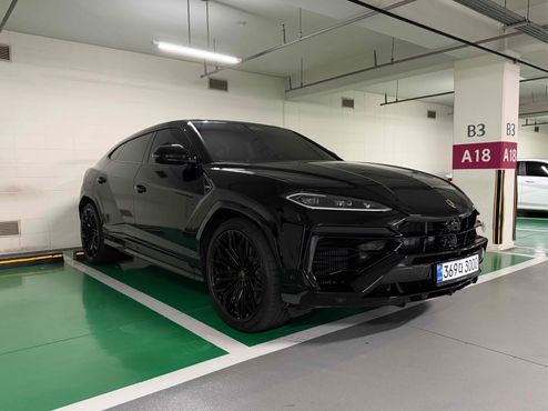 Lamborghini Urus 4.0 V8 SE — пробег 999 км — фото 2 из 5