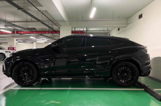 Lamborghini Urus 4.0 V8 SE — пробег 999 км — фото 4 из 5