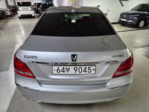 Hyundai Equus VS380 LUXURY — пробег 85 688 км — фото 4 из 5