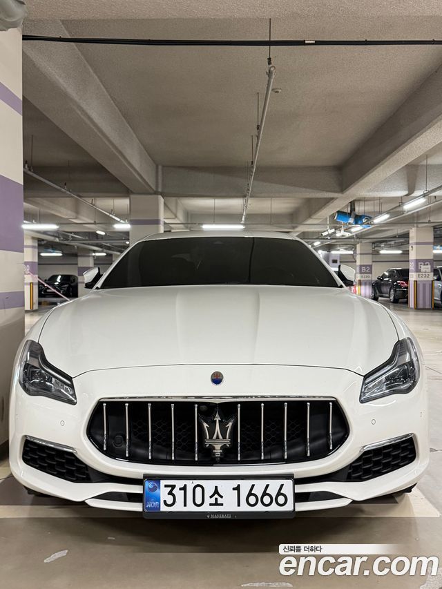 Maserati Quattroporte 3.0 V6 Granlusso — пробег 27 700 км — фото 3 из 5