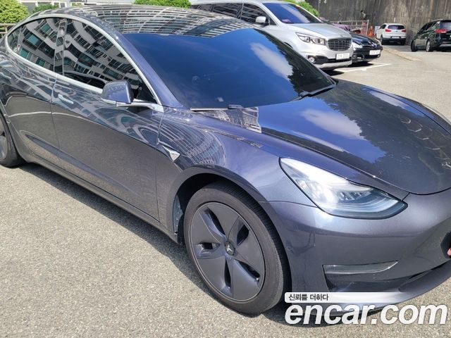 Tesla Model 3 Long Range AWD — пробег 201 000 км — фото 1 из 5