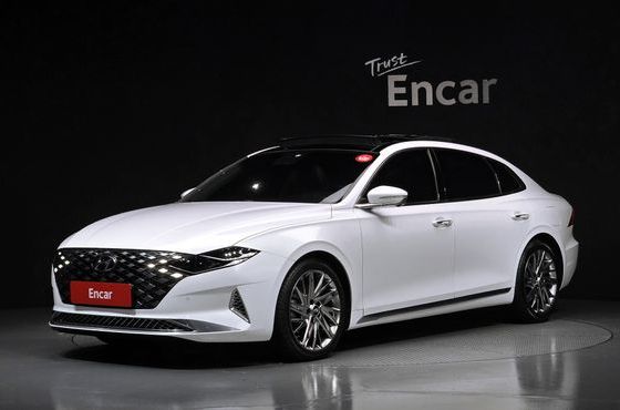 Hyundai Grandeur 2.5 Calligraphy — пробег 61 704 км — фото 1 из 5
